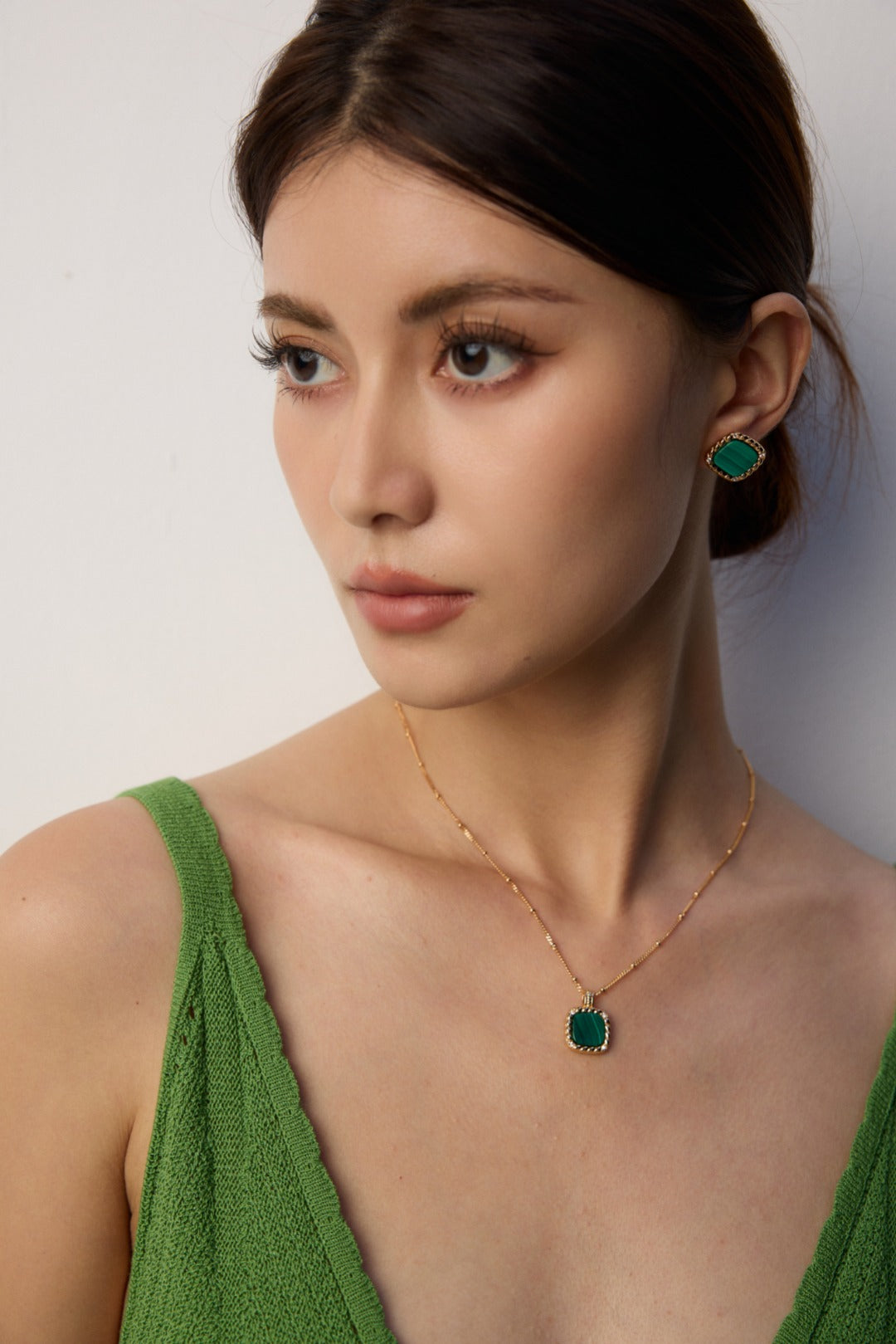 Vintage Palace Style S925 Silver Malachite Pendant Necklace and Earrings | Rope Bezel Zircon Accents, Elegant Charm