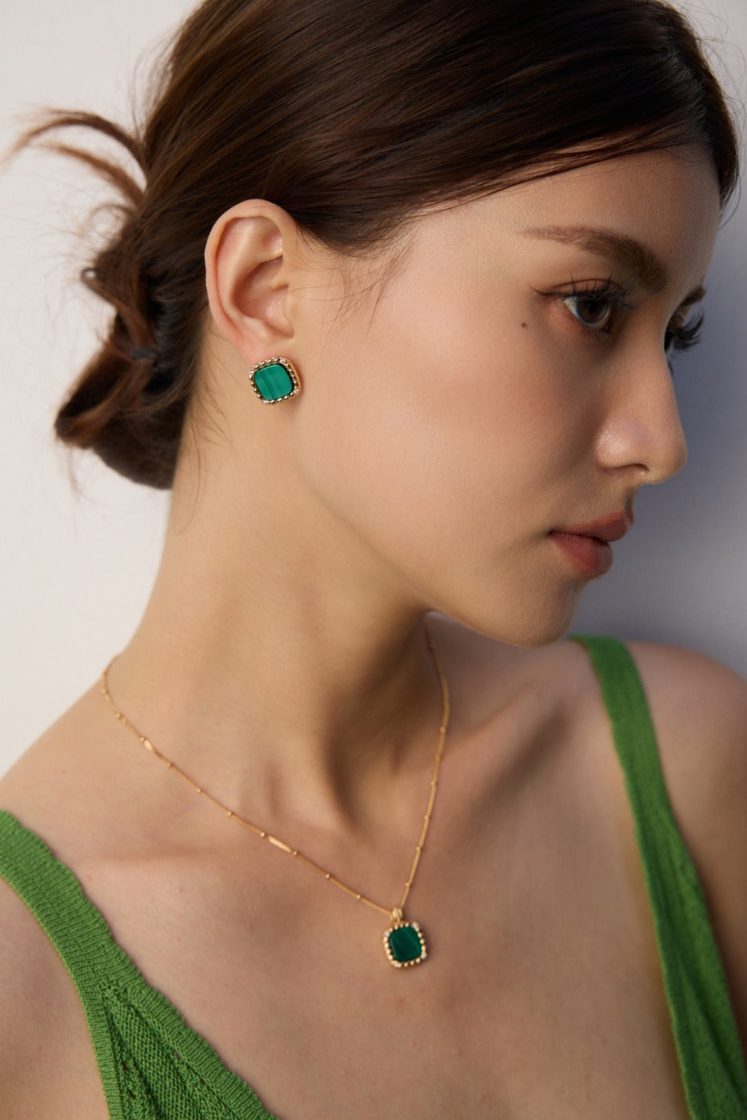 Vintage Palace Style S925 Silver Malachite Pendant Necklace and Earrings | Rope Bezel Zircon Accents, Elegant Charm