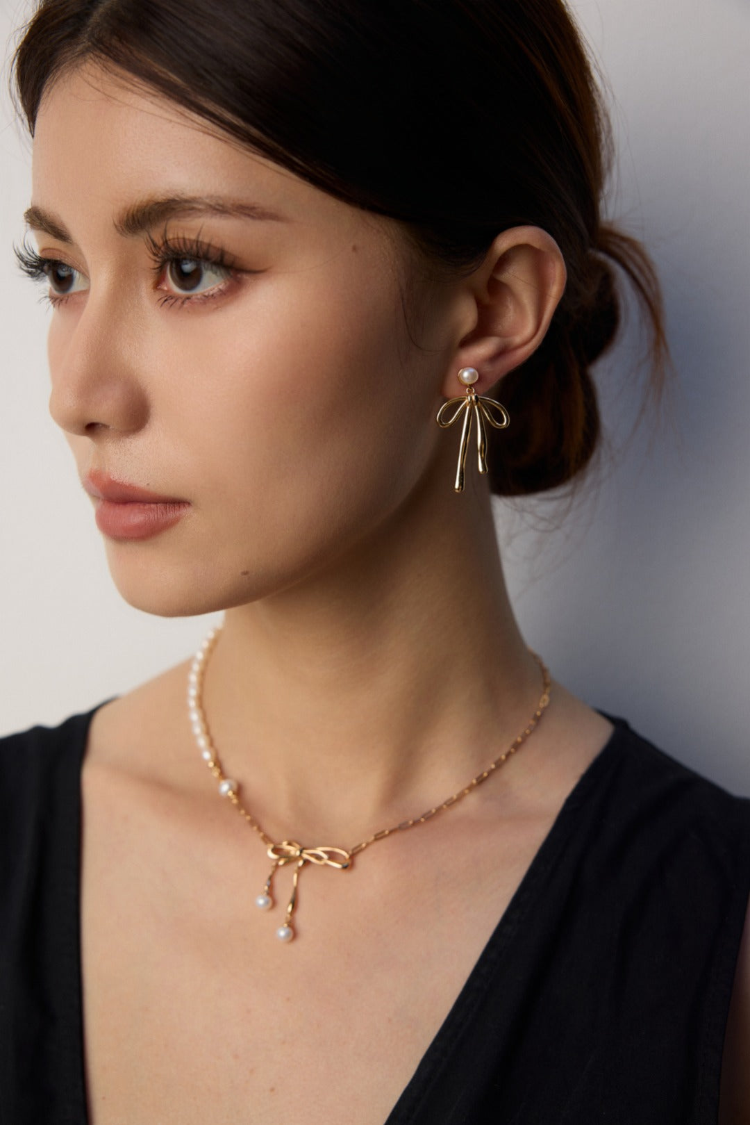 S925 Silver Vintage-Inspired Natural Pearl Bow Drop Earrings | Gold or Silver Tone |Timeless Elegance