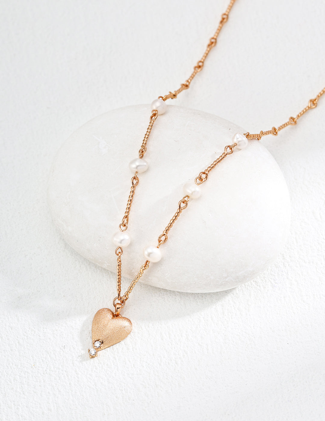 Ocean's Gentle Glow: S925 Silver Mabe Pearl Necklace | Vintage Gold Organic Bezel, Sophisticated Style